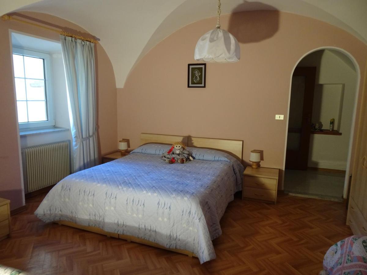 B&B San Valentino Giovo Exteriör bild